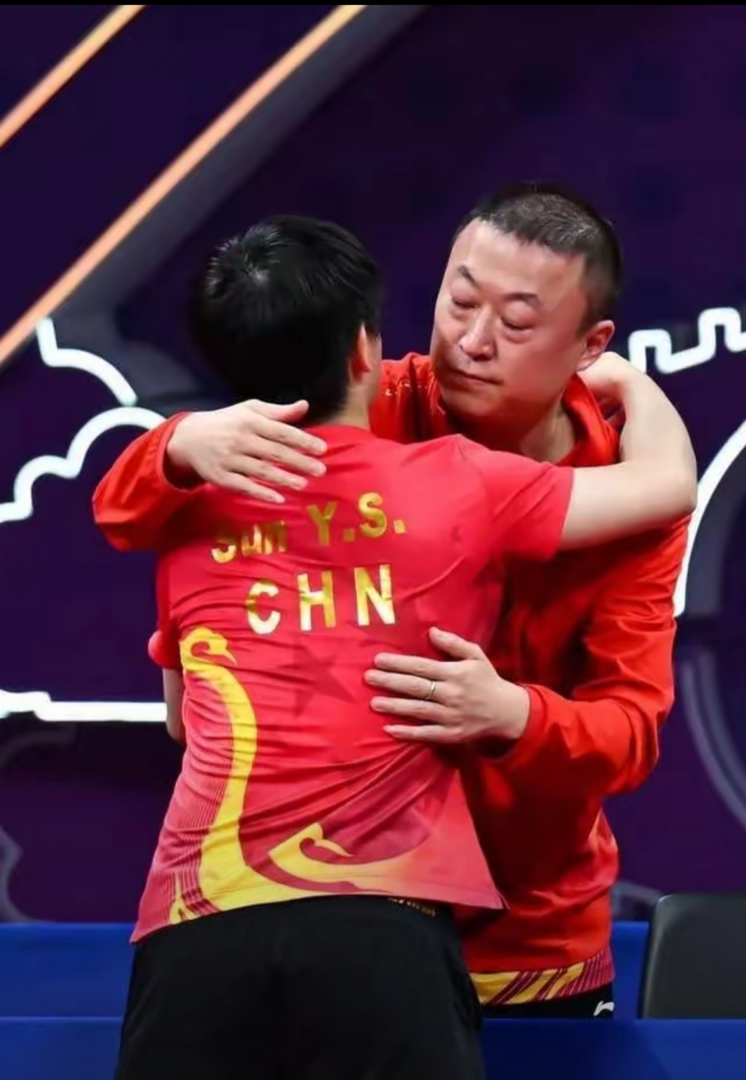 开云新人福利包含Karsa焦点对战，莎拉波娃与90激战西班牙队分钟，战术调整胜负难料！的词条